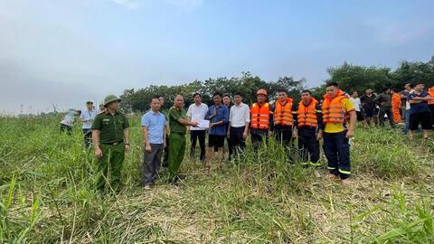 Vụ 5 học sinh đuối nước ở Phú Thọ: Lời kể của người đàn ông đưa 3 thi thể nạn nhân lên bờ