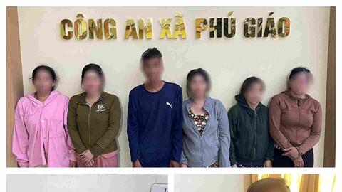 Tạm giữ nhiều phụ nữ đánh bài thắng thua bằng tiền ở TPHCM