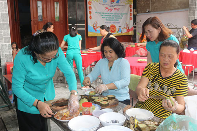 TP HCM: Tết ấm áp cho đoàn viên, CNVC-LĐ - Ảnh 2. TP HCM: Tết ấm áp cho đoàn viên, CNVC-LĐ - Ảnh 2.