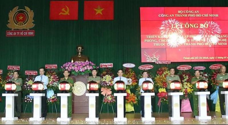 Đẩy mạnh đấu tranh tội phạm trên không gian mạng