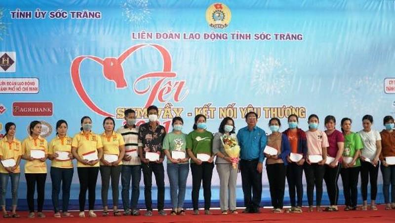 Trên 6.000 tỷ đồng chăm lo cho người nghèo dịp Tết Tân Sửu