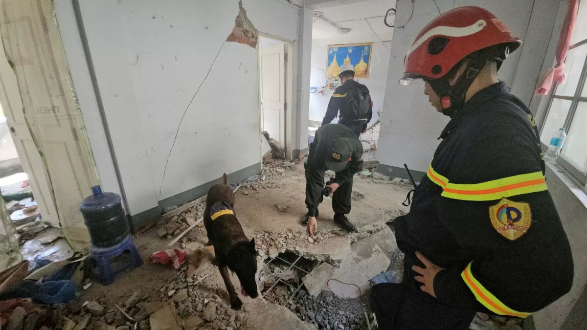 Hình ảnh đầu tiên về Đoàn cứu trợ Việt Nam tại Myanmar Hình ảnh đầu tiên về đoàn cứu trợ Việt Nam tại Myanmar