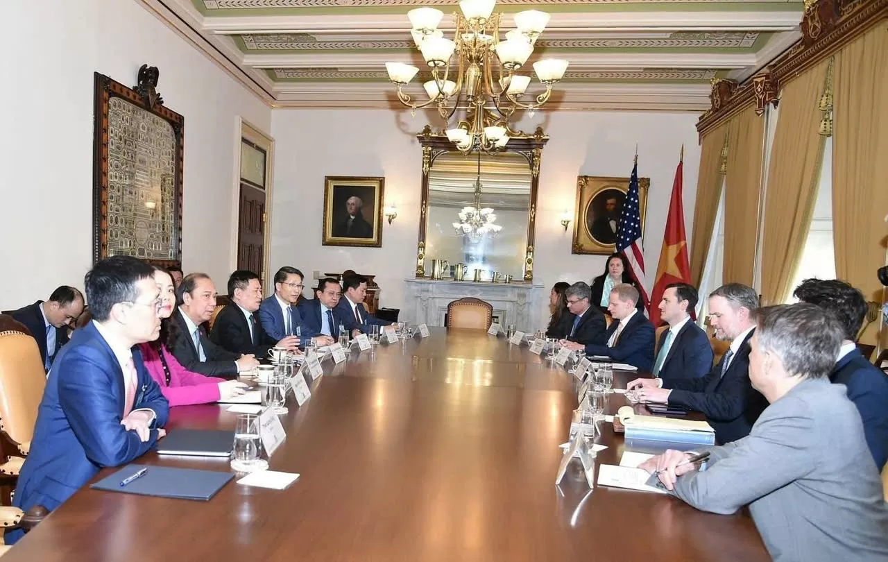 Thông tin mới nhất về Phó Thủ tướng Hồ Đức Phớc làm việc với đại diện Hoa Kỳ