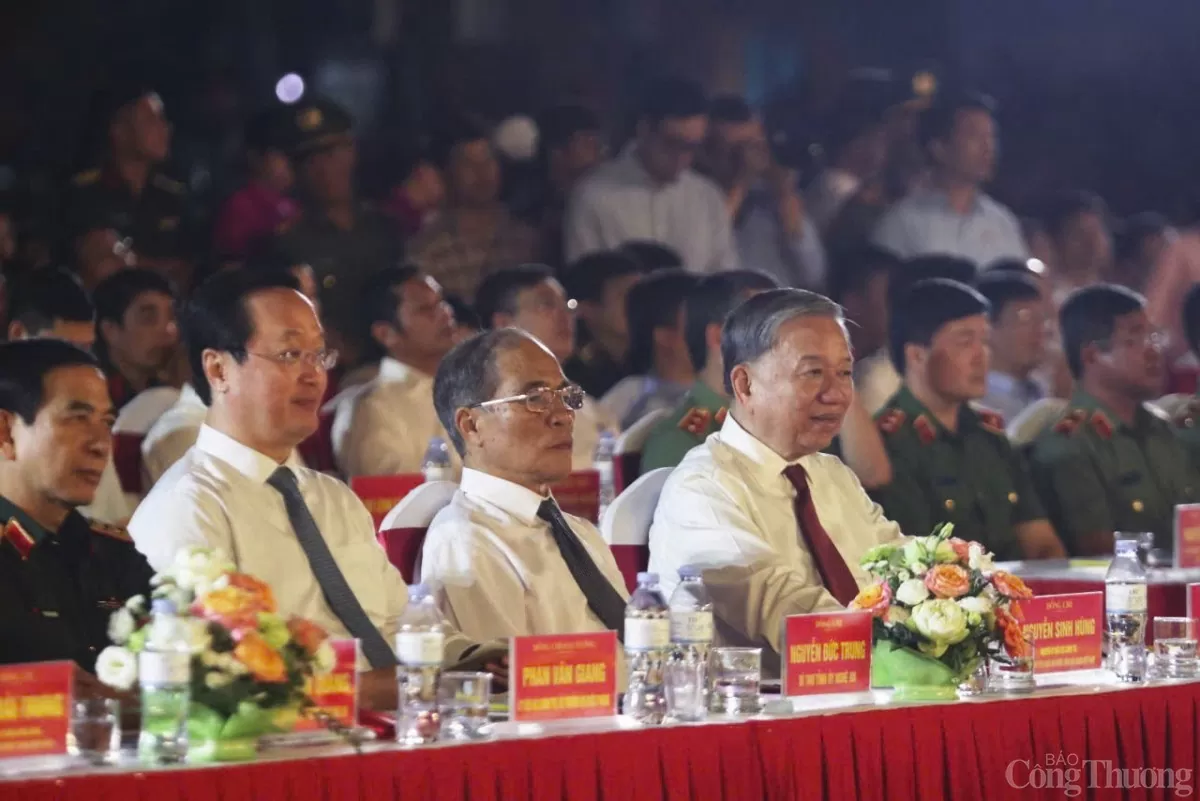 Tổng Bí thư Tô Lâm dự khai mạc Lễ hội Làng Sen năm 2025 tại Nghệ An