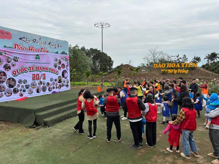 Là nơi lý tưởng để tổ chức các hoạt động ngoài trời cho phụ huynh và các em nhỏ