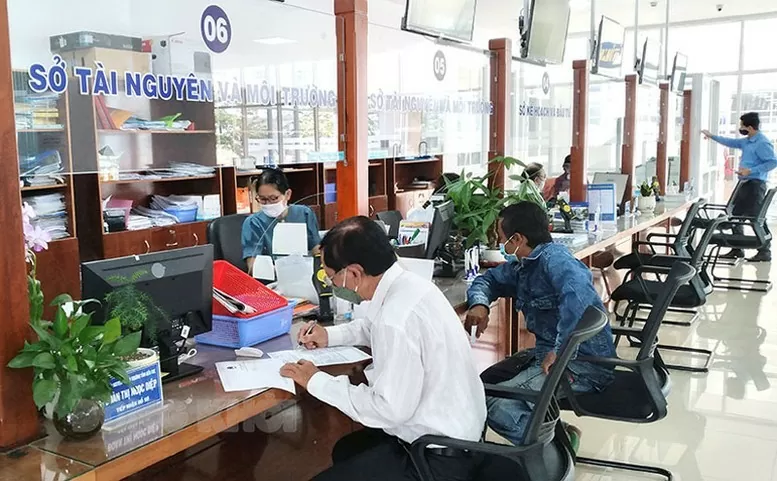 Rà soát tổng thể và sắp xếp, bố trí lại trụ sở, cơ sở vật chất sau sắp xếp, tổ chức bộ máy, đơn vị hành chính các cấp; không để thất thoát, lãng phí, bảo đảm phù hợp với yêu cầu thực tiễn - Ảnh: VGP