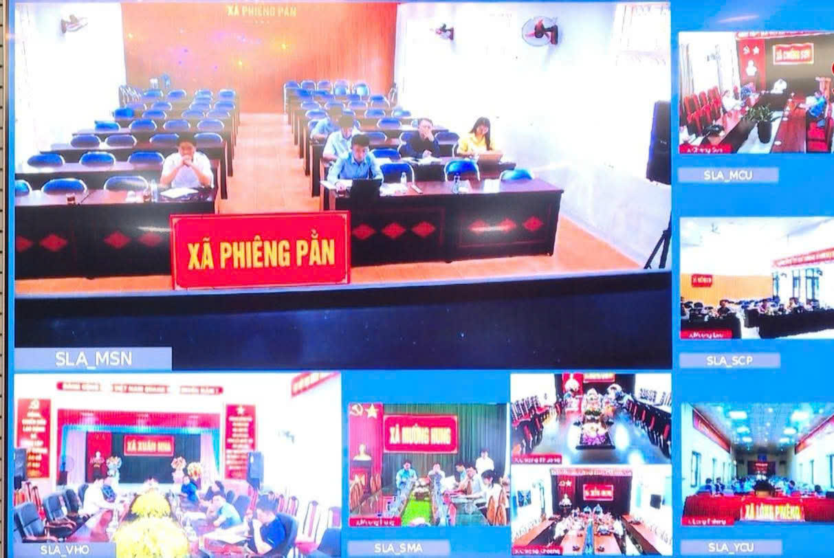 Cuộc họp được tổ chức trực tuyến đến 13 xã biên giới trên địa bàn tỉnh.