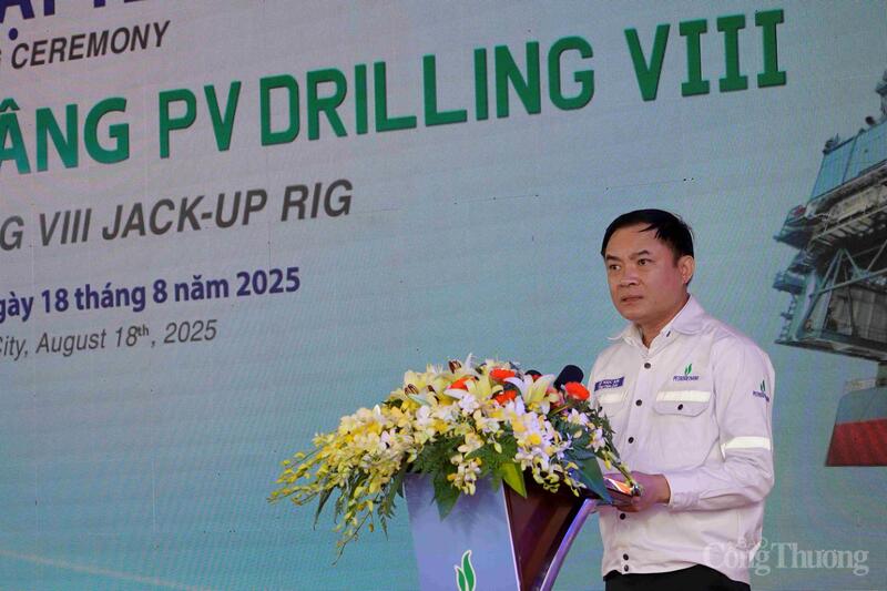 Ông Lê Ngọc Sơn, Tổng Giám đốc Tập đoàn Công nghiệp - Năng lượng Quốc gia Việt Nam phát biểu tại sự kiện. Ảnh: Nguyễn Ngọc