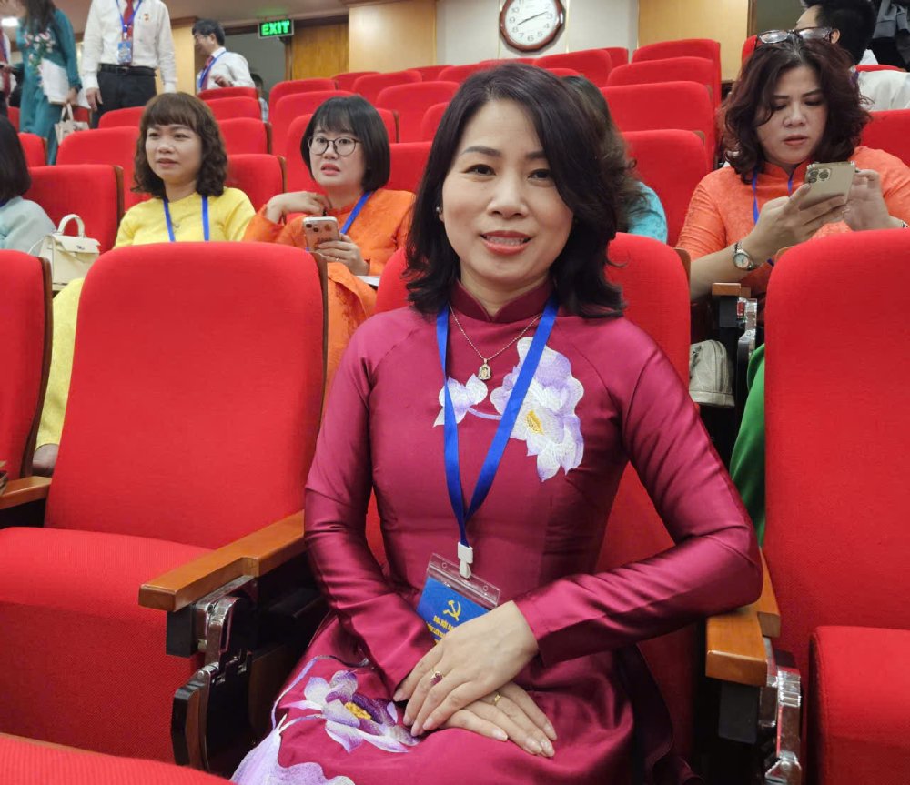 Bà Nguyễn Thị Huyền – Phó giám đốc Nhà khách Tổng Liên đoàn Lao động Việt Nam. Ảnh: Quỳnh Chi