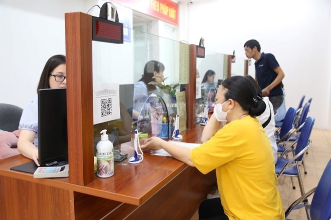 Bộ Nội vụ đề xuất cơ chế mới để trả lương viên chức