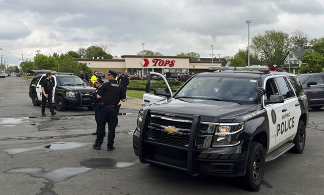 Bất ngờ bị xả súng khi đang điều tra, 3 cảnh sát Mỹ thiệt mạng