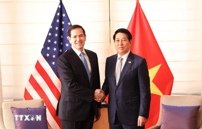 Chủ tịch nước Lương Cường tiếp Bộ trưởng Ngoại giao Hoa Kỳ Marco Rubio. (Ảnh: Lâm Khánh/TTXVN)