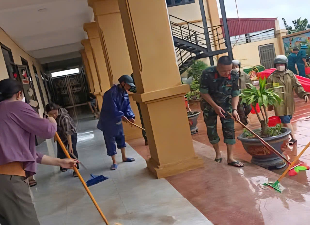 Một điểm trường tại xã Chất Bình bị ảnh hưởng nặng nề. Ảnh: Nguyễn Trường