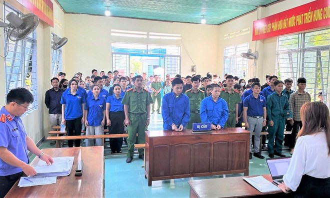 Sau cuộc nhậu đến quán karaoke đập phá, 2 đối tượng lĩnh án