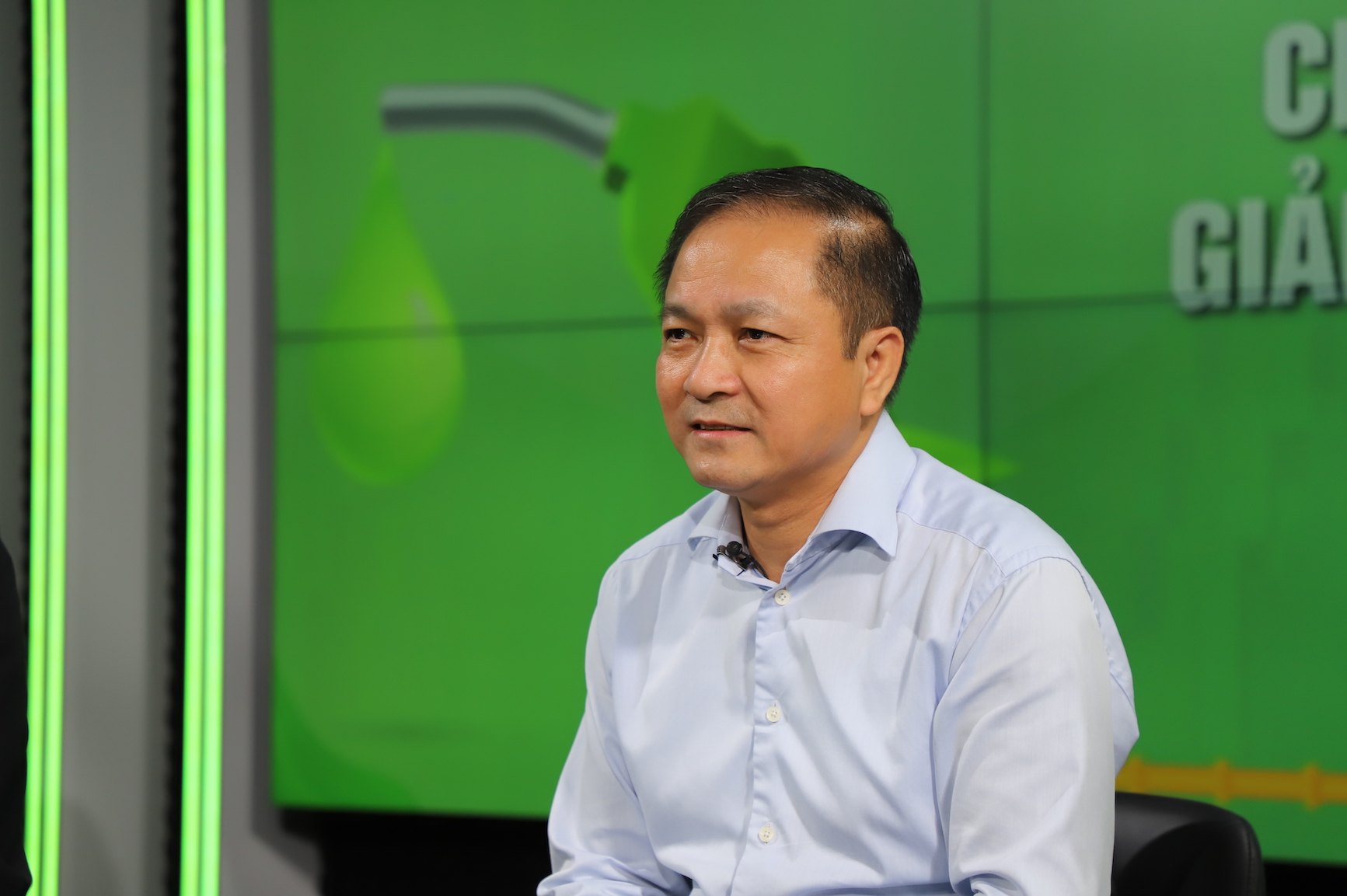 Ông Đào Duy Anh - Phó Cục trưởng Cục Đổi mới sáng tạo, Chuyển đổi xanh và Khuyến công, Bộ Công Thương - cho biết, qua các kênh phản ánh, Bộ Công Thương đã tiếp nhận 190 lượt phản ánh của người dân liên quan đến việc sử dụng xăng E10. Ảnh: Cường Ngô