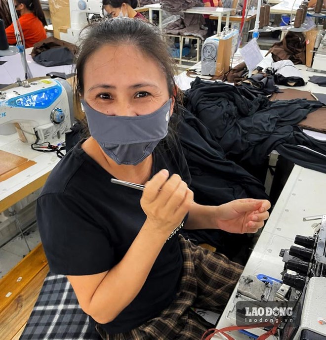 Công nhân mong có thêm thu nhập để tích lũy cho tương lai