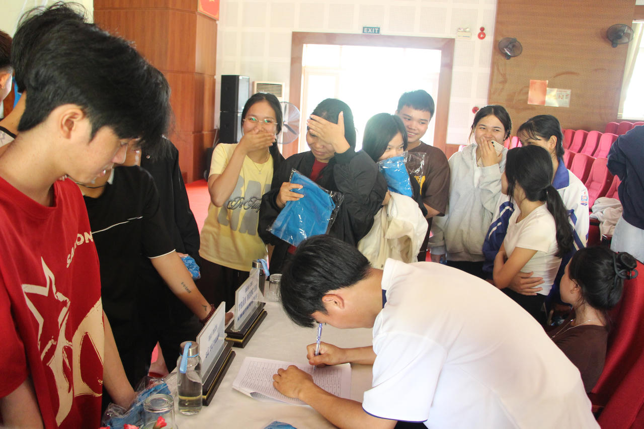 Lan toả mạnh mẽ thông điệp không thuốc lá từ chương trình Truyền thông trực tiếp PCTH thuốc lá tại Quảng Trị