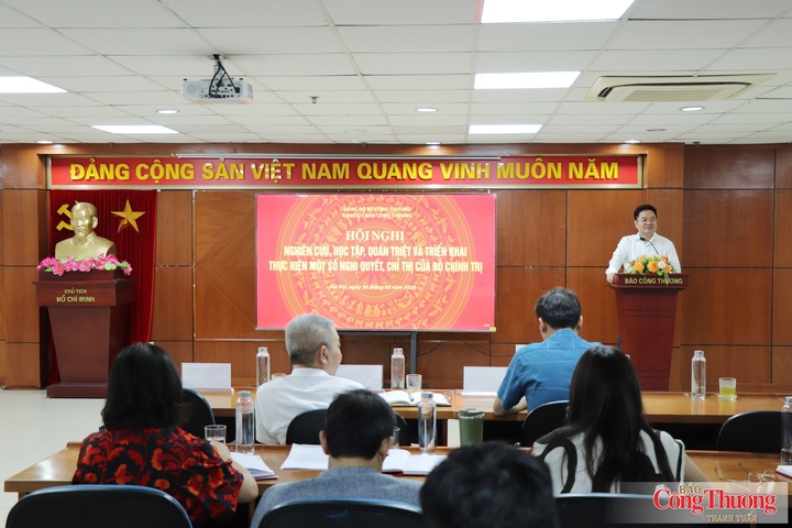 Qua học tập, quán triệt nghị quyết, Đảng bộ Báo Công Thương thống nhất nhận thức và hành động, phát huy trách nhiệm của cán bộ, đảng viên, nâng cao chất lượng tuyên truyền.