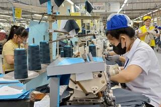 <a href="/lao-dong" title="Lao động" rel="dofollow">Lao động</a>