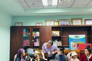 <a href="/tre-em" title="Trẻ em" rel="dofollow">Trẻ em</a>