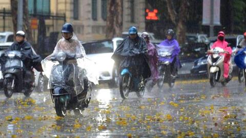Thời tiết Hà Nội và cả nước ngày và đêm nay, 17/5