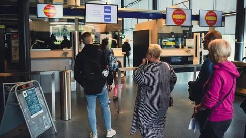 EU dự kiến đình chỉ thỏa thuận đi lại với Nga