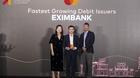 Eximbank đạt giải thưởng "Fastest Growing Debit Issuers" từ Mastercard – Một bước tiến vững chắc trong lĩnh vực dịch vụ Thẻ