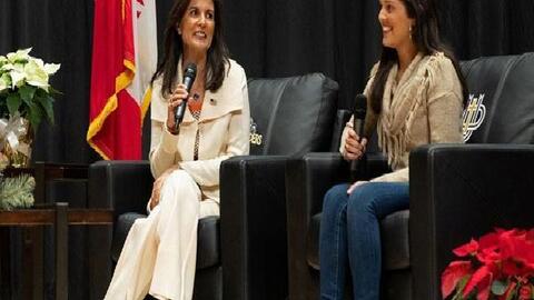 'Ngôi sao mới' Nikki Haley có cản nổi ông Donald Trump?