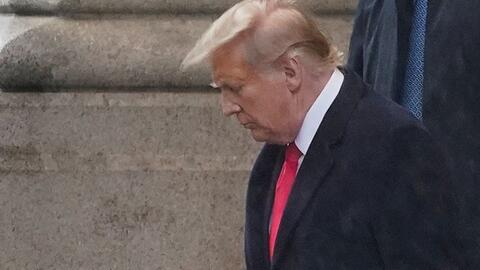 Ông Donald Trump dọa không để yên cho Tổng thống Joe Biden