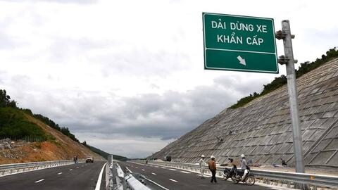 Vượt tiến độ cao tốc Vân Phong - Nha Trang