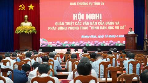Quảng Nam phát động phong trào 'Bình dân học vụ số'