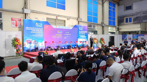 Khai mạc Vietnam AutoExpo 2025: Kết nối giao thông với công nghiệp hỗ trợ