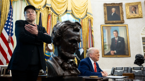 Elon Musk tố ông Trump “bội bạc”, nói “không có tôi, Trump đã thua bầu cử”