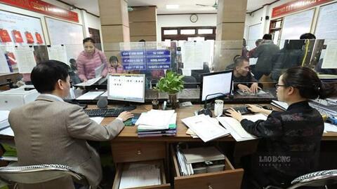 Thủ tục nghỉ hưu đối với công chức, viên chức 2025