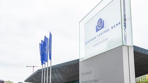 ECB cảnh báo hệ lụy vụ Hungary tịch thu tiền, vàng của Ukraina