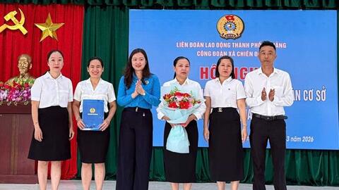 Công đoàn Đà Nẵng nâng cấp Công đoàn Làng Hòa Bình Quảng Nam