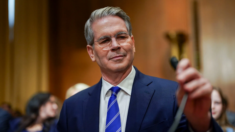 Mỹ sẵn sàng áp ‘trừng phạt thứ cấp’ với những quốc gia mua dầu từ Iran