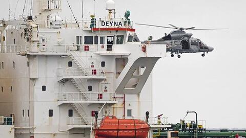 Tàu dầu Nga thoát lệnh bắt giữ ở Pháp sau khi nộp phạt