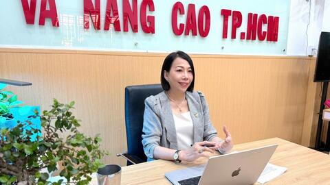 U40 dẫn đầu nhóm tìm việc, dấu hiệu của “khủng hoảng tuổi tiền trung niên”