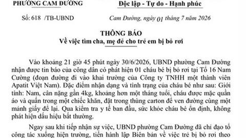 Bé trai hơn một tháng tuổi bị bỏ rơi trong thùng carton ở Lào Cai