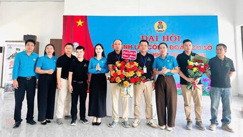 Thành lập Công đoàn cơ sở Công ty Vật liệu mới Đức Thịnh với 275 đoàn viên