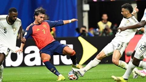 FIFA lại gây tranh cãi khi tăng giờ nghỉ giữa hiệp lên 30 phút ở chung kết World Cup