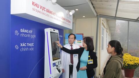 Nhiều bệnh viện triển khai khám bệnh tự động, nhận diện khuôn mặt