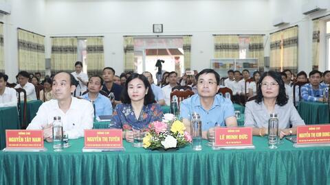Khởi công xây, sửa nhà cho người nghèo ở Thạch Thất