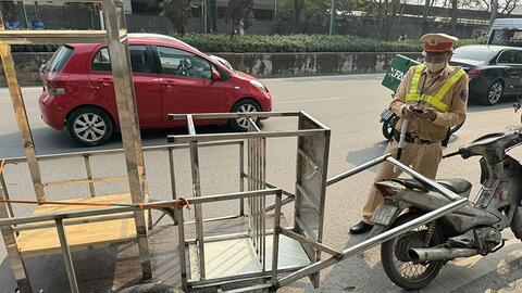 Lập hồ sơ xử lý đối tượng đập phá xe vi phạm giao thông