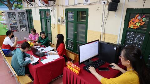 Phụ huynh có thể sử dụng VNeID mức độ 2 để đăng ký tuyển sinh trực tuyến