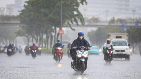 Bắc Bộ mưa dông, Nam Trung Bộ nắng nóng gay gắt