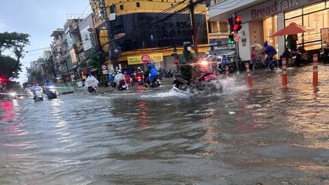 Đà Nẵng: Nhiều hộ dân vùng ngập sâu phải di dời khẩn cấp