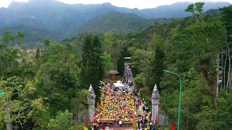 Hơn 6.000 VĐV tranh tài tại Giải chạy Yen Tu Heritage 2024