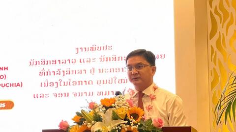 Lãnh đạo TP Hồ Chí Minh chúc Tết cổ truyền Lào và Campuchia